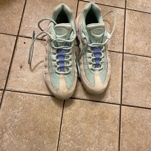 Nike Women's Shoes in Mint and Lavender